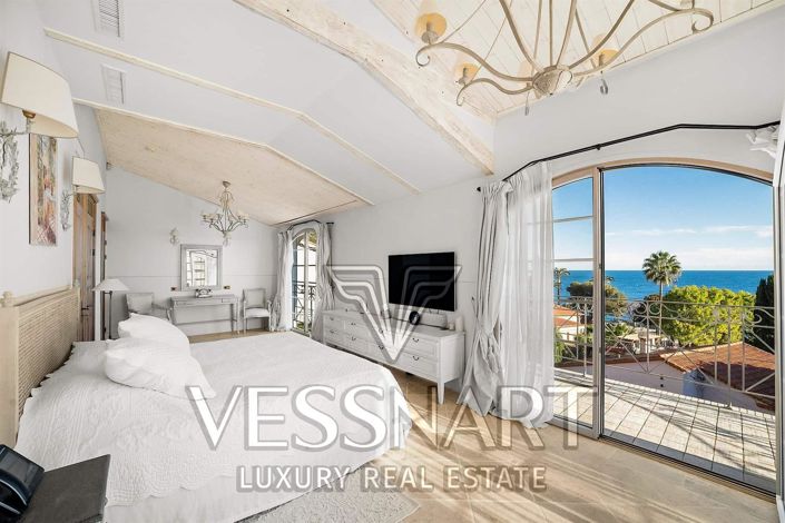 Image No.9-4 Bed House for sale