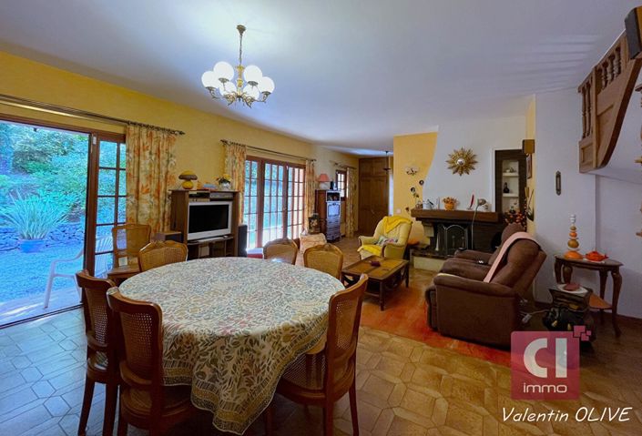 Image No.3-2 Bed House for sale