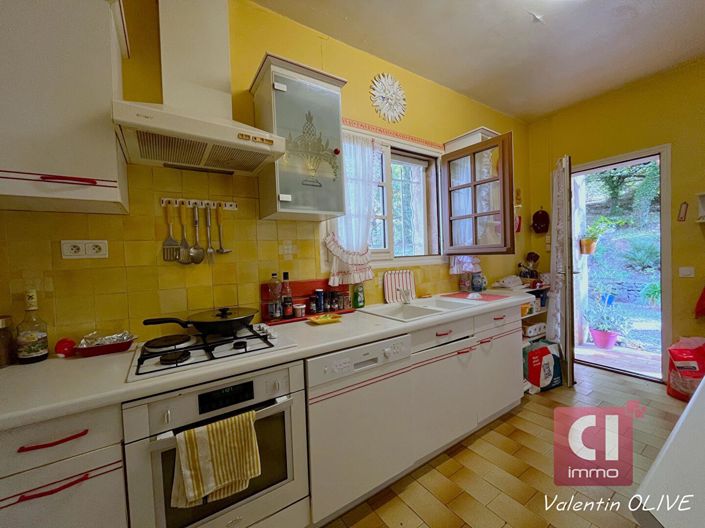 Image No.7-2 Bed House for sale