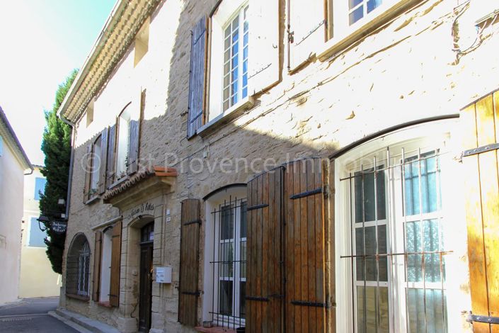 Image No.18-6 Bed House for sale