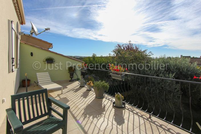 Image No.14-4 Bed House for sale