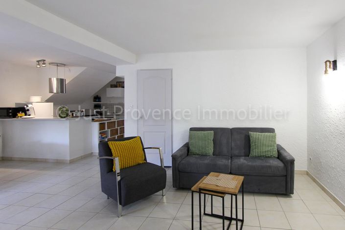 Image No.16-4 Bed House for sale