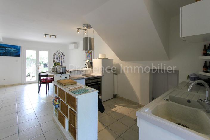 Image No.18-4 Bed House for sale