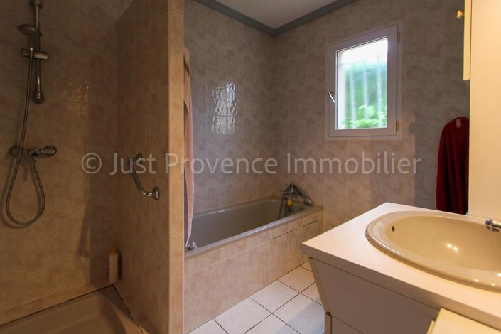 Image No.13-Maison de 3 chambres à vendre à Caromb