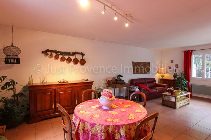 Image No.7-Maison de 3 chambres à vendre à Caromb