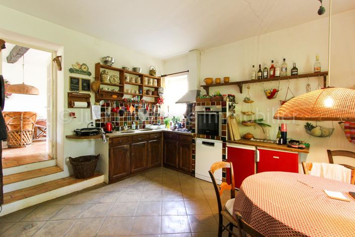 Image No.4-Propriété de 7 chambres à vendre à Suzette