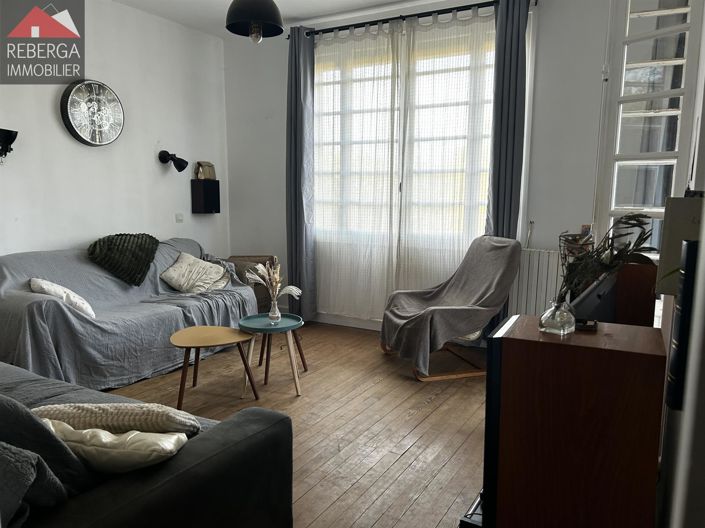 Image No.4-2 Bed House for sale