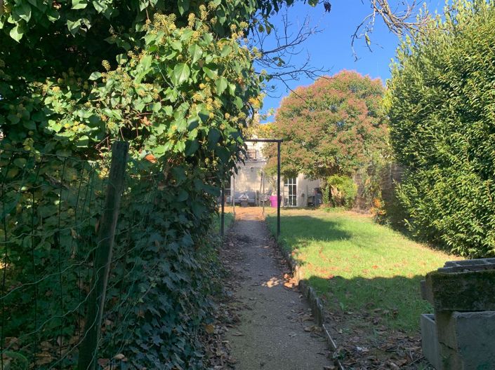 Image No.2-3 Bed House for sale