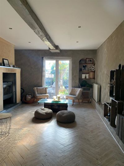 Image No.6-3 Bed House for sale