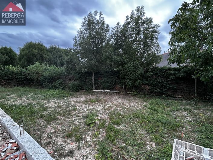 Image No.9-4 Bed House for sale