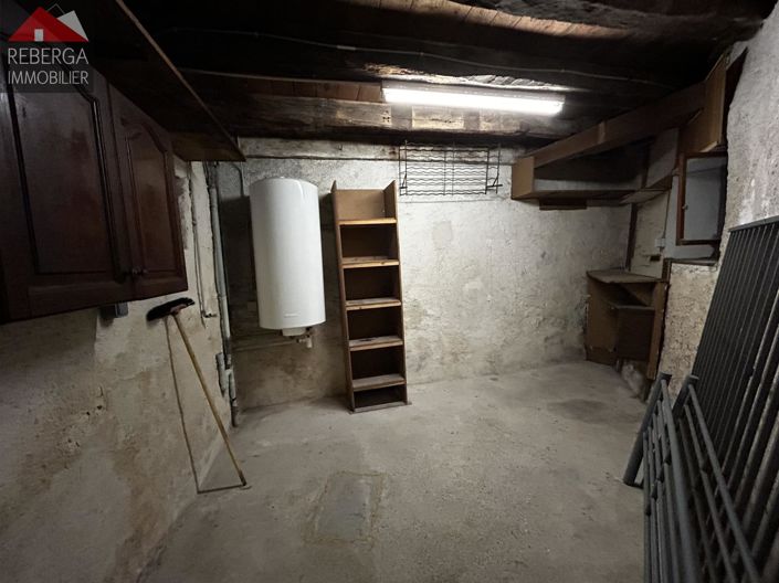 Image No.11-3 Bed House for sale