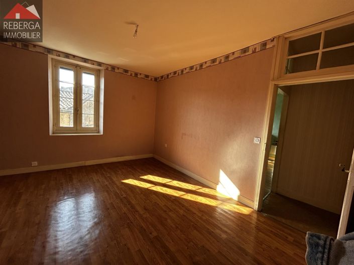 Image No.7-3 Bed House for sale