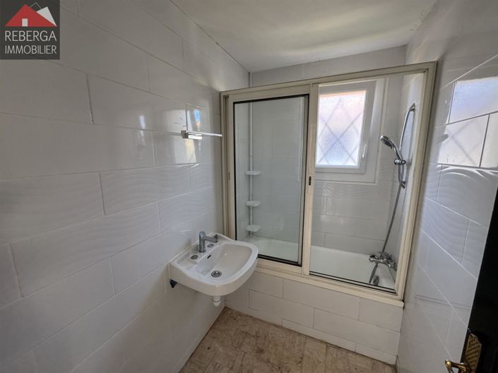 Image No.12-Maison de 3 chambres à vendre à Pont-de-Larn