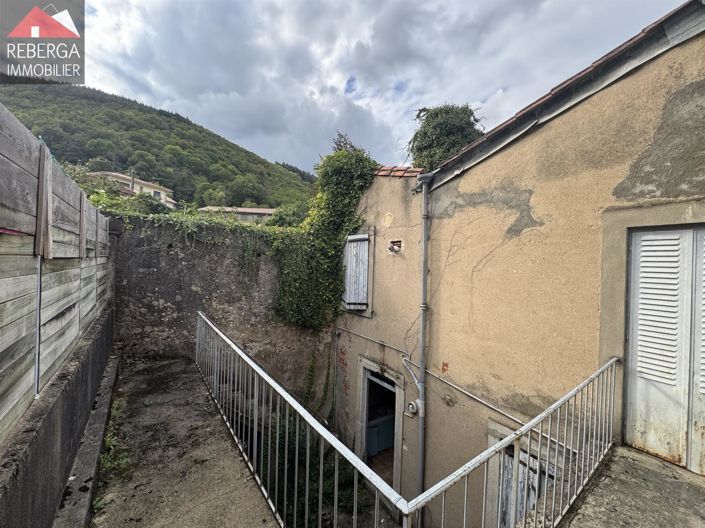 Image No.12-3 Bed House for sale