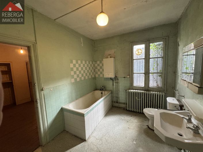 Image No.8-3 Bed House for sale