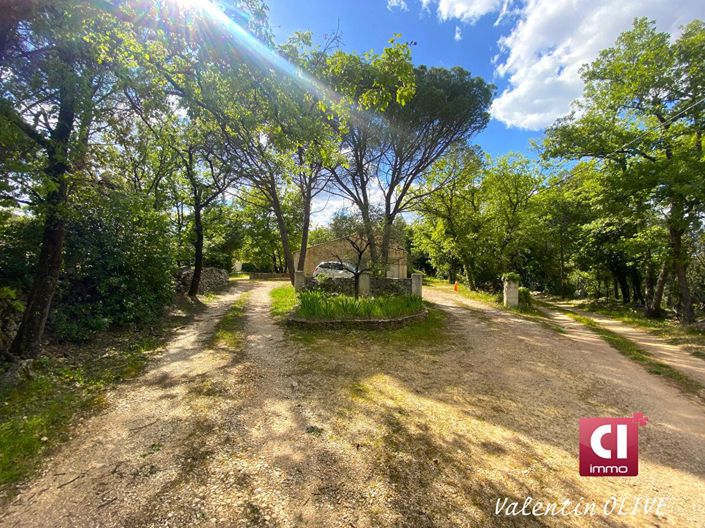 Image No.15-4 Bed House for sale