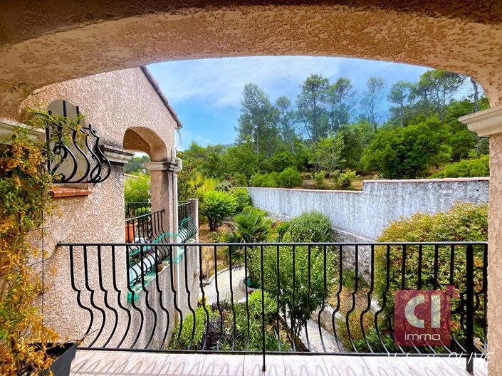 Image No.9-3 Bed House for sale