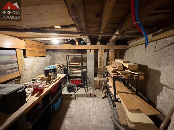 Image No.17-2 Bed House for sale