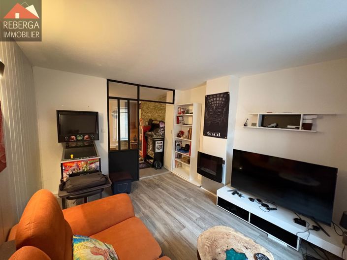 Image No.3-2 Bed House for sale