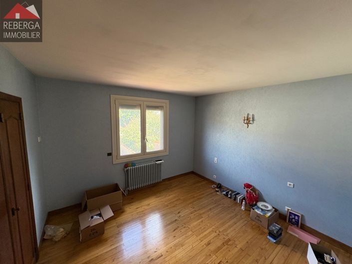 Image No.16-5 Bed House for sale