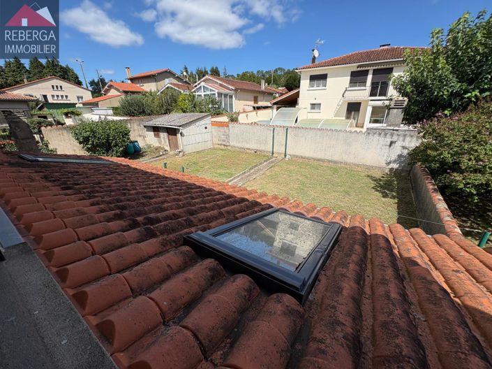 Image No.26-5 Bed House for sale