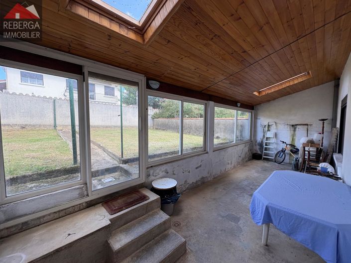 Image No.29-5 Bed House for sale