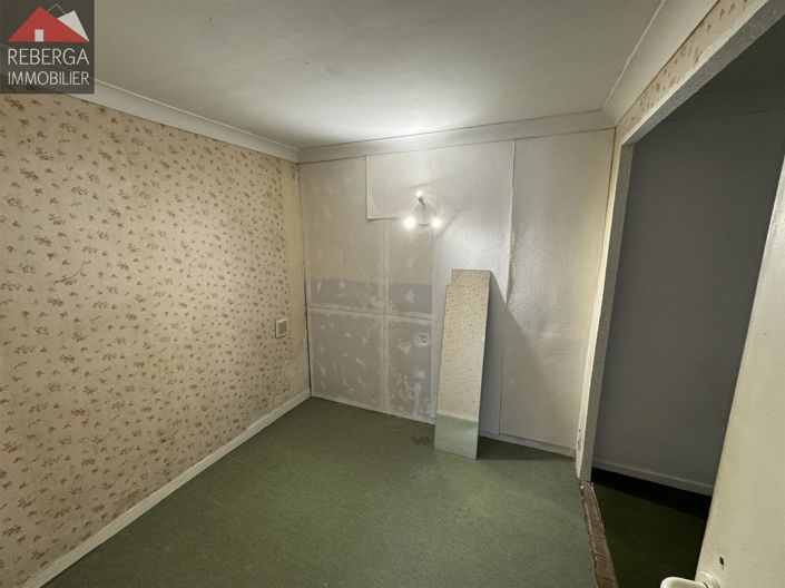 Image No.12-3 Bed House for sale