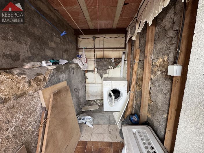 Image No.21-3 Bed House for sale