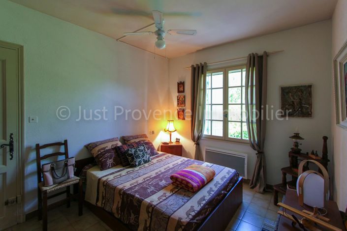 Image No.13-4 Bed House for sale