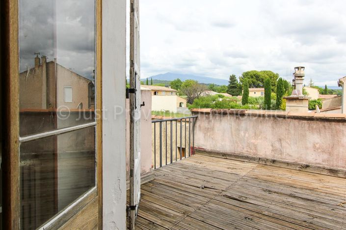 Image No.14-6 Bed House for sale