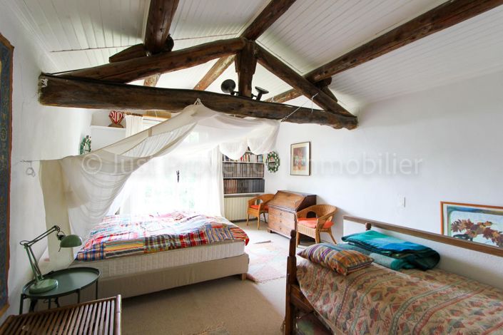 Image No.15-7 Bed House for sale