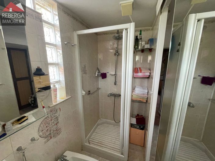 Image No.16-4 Bed House for sale