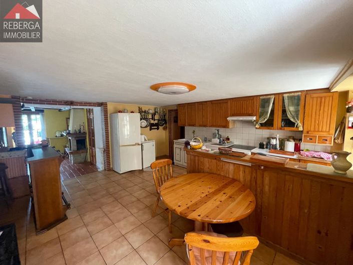 Image No.26-4 Bed House for sale