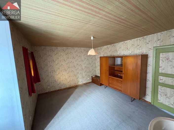 Image No.30-4 Bed House for sale