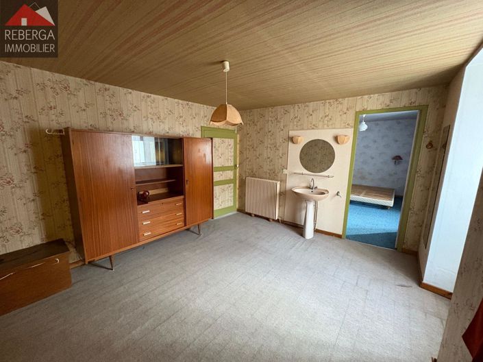 Image No.33-4 Bed House for sale