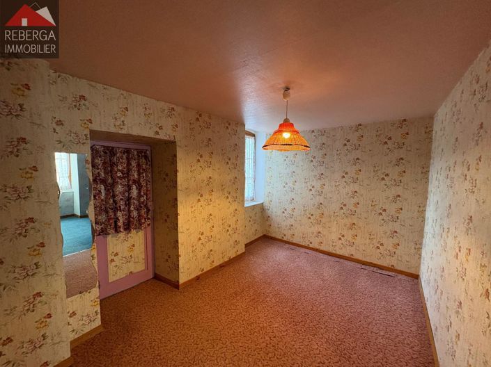 Image No.37-4 Bed House for sale