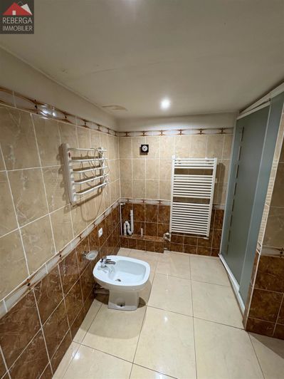 Image No.55-4 Bed House for sale