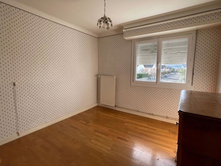 Image No.8-3 Bed House for sale