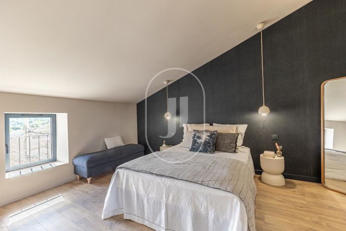 Image No.13-3 Bed House for sale