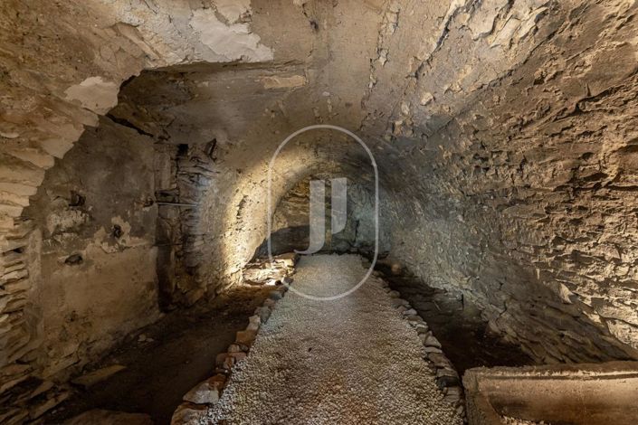 Image No.15-3 Bed House for sale