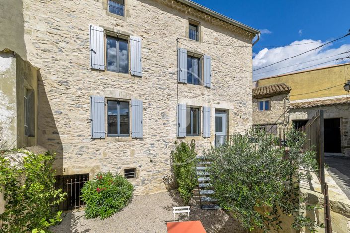 Image No.2-3 Bed House for sale