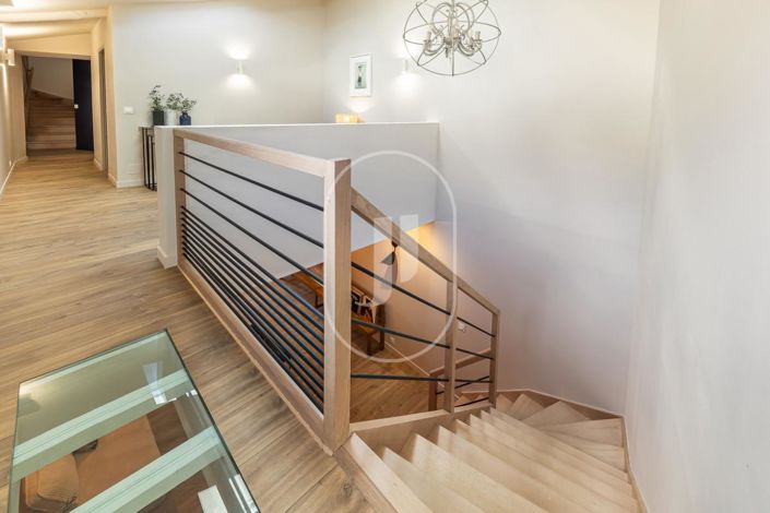 Image No.7-3 Bed House for sale