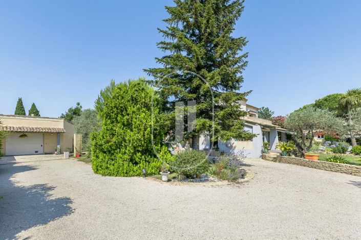 Image No.15-4 Bed House for sale