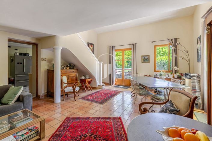 Image No.3-3 Bed House for sale