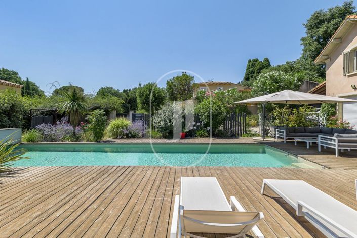 Image No.12-4 Bed House for sale