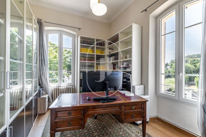 Image No.6-4 Bed House for sale