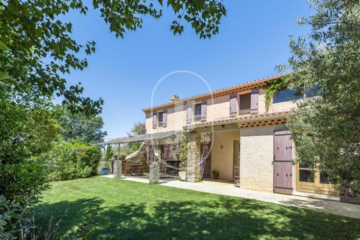 Image No.13-5 Bed House for sale