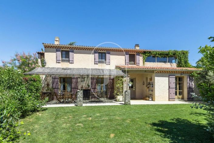 Image No.15-5 Bed House for sale