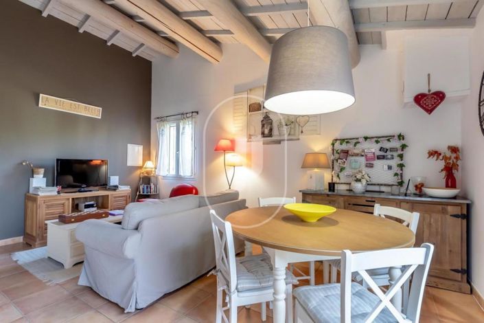 Image No.5-5 Bed House for sale