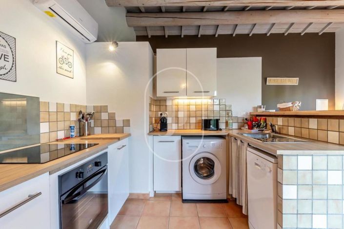 Image No.6-5 Bed House for sale